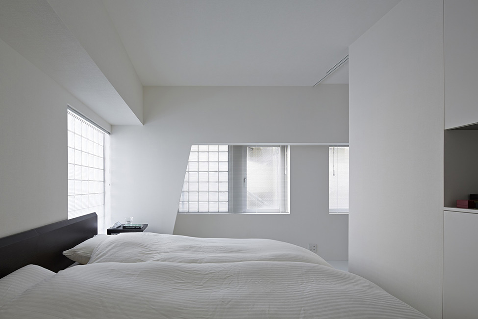 极简的黑白公寓：东京Room 407